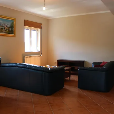 Peaceful In Sao Martinho De Mouros With Private Pool