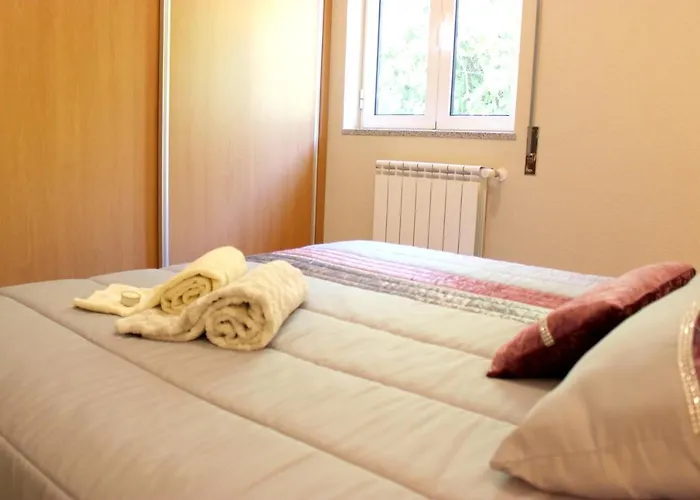 Peaceful In Sao Martinho De Mouros With Private Pool Villa