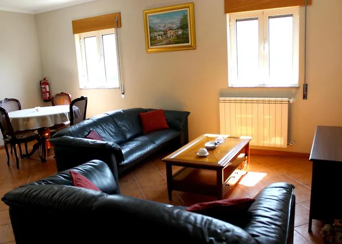 Villa Peaceful In Sao Martinho De Mouros With Private Pool Frende