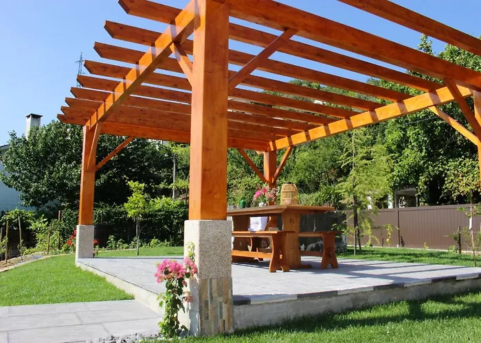 Peaceful In Sao Martinho De Mouros With Private Pool Villa *